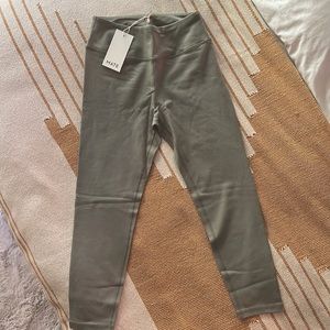 MATE THE LABEL Organic Stretch Leggings in Sage - L (NWT)